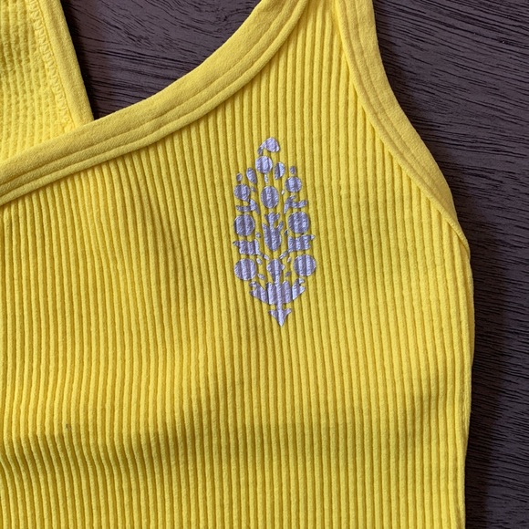 🚫SOLD🚫NWOT! FP Free People Movement Happiness Runs Sweetheart Crop Tank Sz M/L - Picture 7 of 8